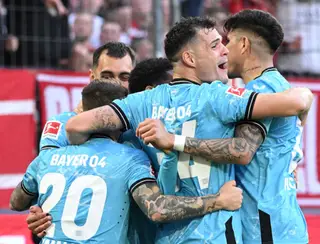 De eterno vice a primeiro campeão invicto? Leverkusen abre vantagem nunca superada